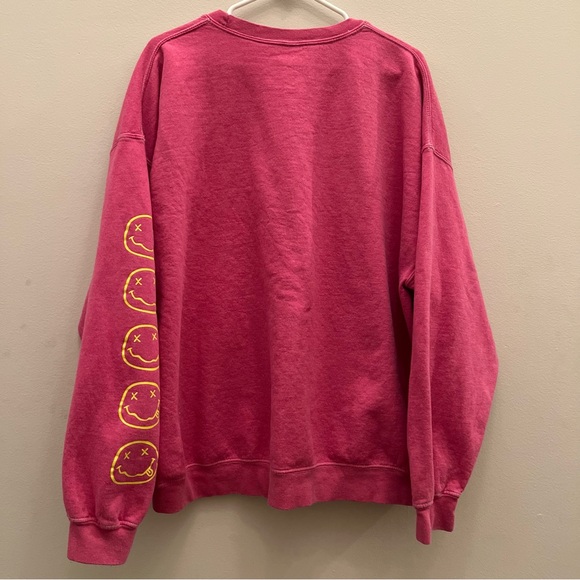Nirvana smiley face Pink Crewneck Sweatshirt S/M - Picture 2 of 3